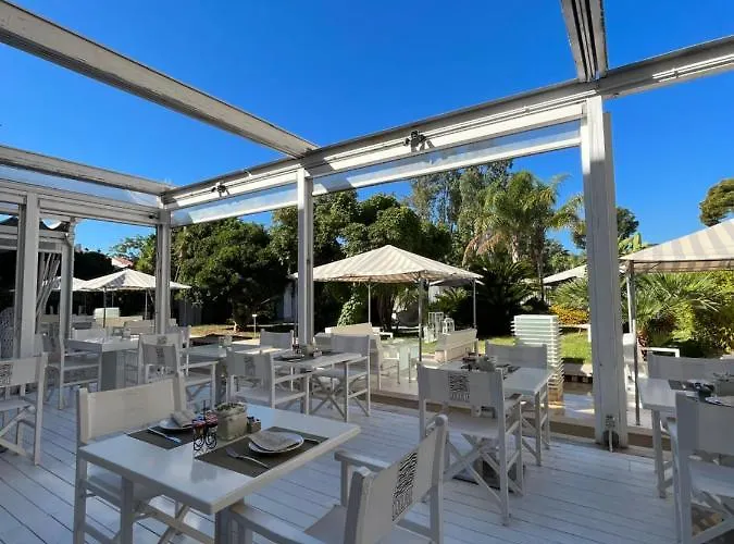 Relais Corte Degli Aragonesi 4* イスキア島