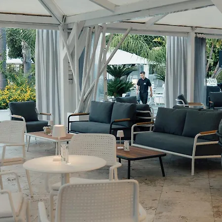 Hotel Relais Corte Degli Aragonesi 4*