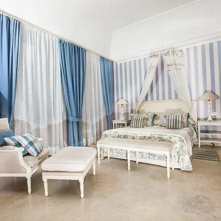 Relais Corte Degli Aragonesi Hotel