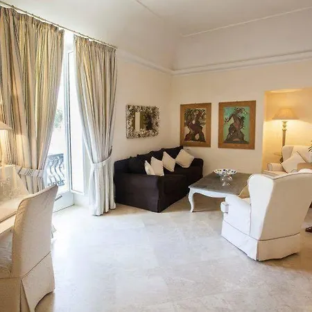 Отель Relais Corte Degli Aragonesi